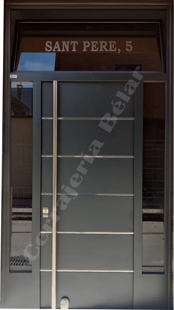 Puerta de comunidad modelo América