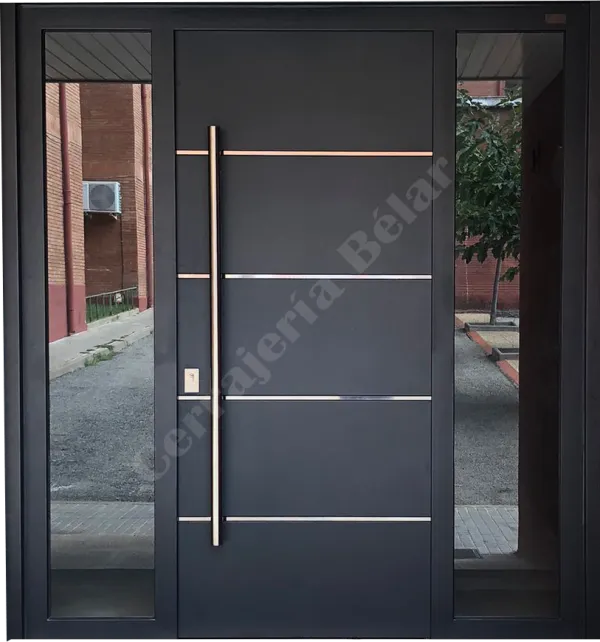 Puerta con barrotes horizontales de acero Puerta con barrotes horizontales de acero